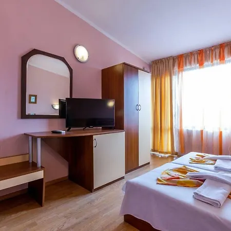Family Double In Dafinka Ez Holiday home *